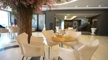 Premium Beach Hotel