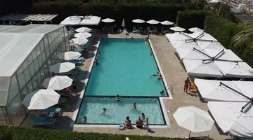 Premium Beach Hotel