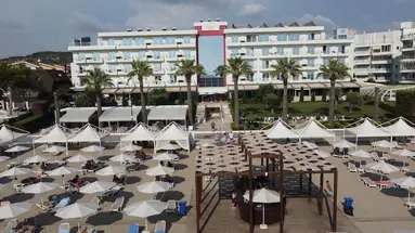 Premium Beach Hotel