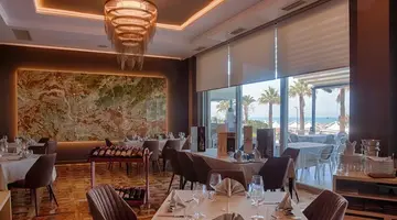 Premium Beach Hotel