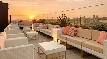 Premium Porto Downtown