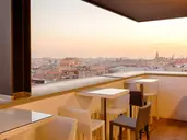 Premium Porto Downtown