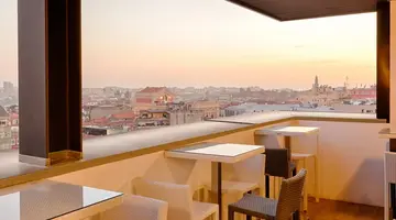 Premium Porto Downtown