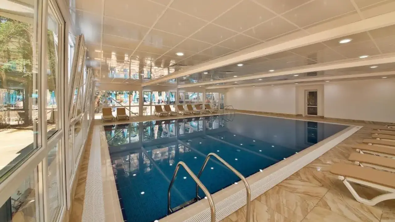 PRESTIGE DELUXE HOTEL AQUAPARK CLUB