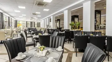 Prestige Hotel and Aquapark
