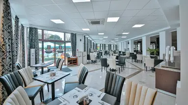 Prestige Hotel and Aquapark