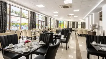 Prestige Hotel and Aquapark