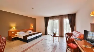 Prestige Hotel & Aqua Park