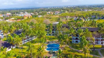 Prideinn Flamingo Beach Resort & Spa