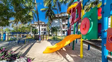PrideInn Flamingo Beach Resort & Spa