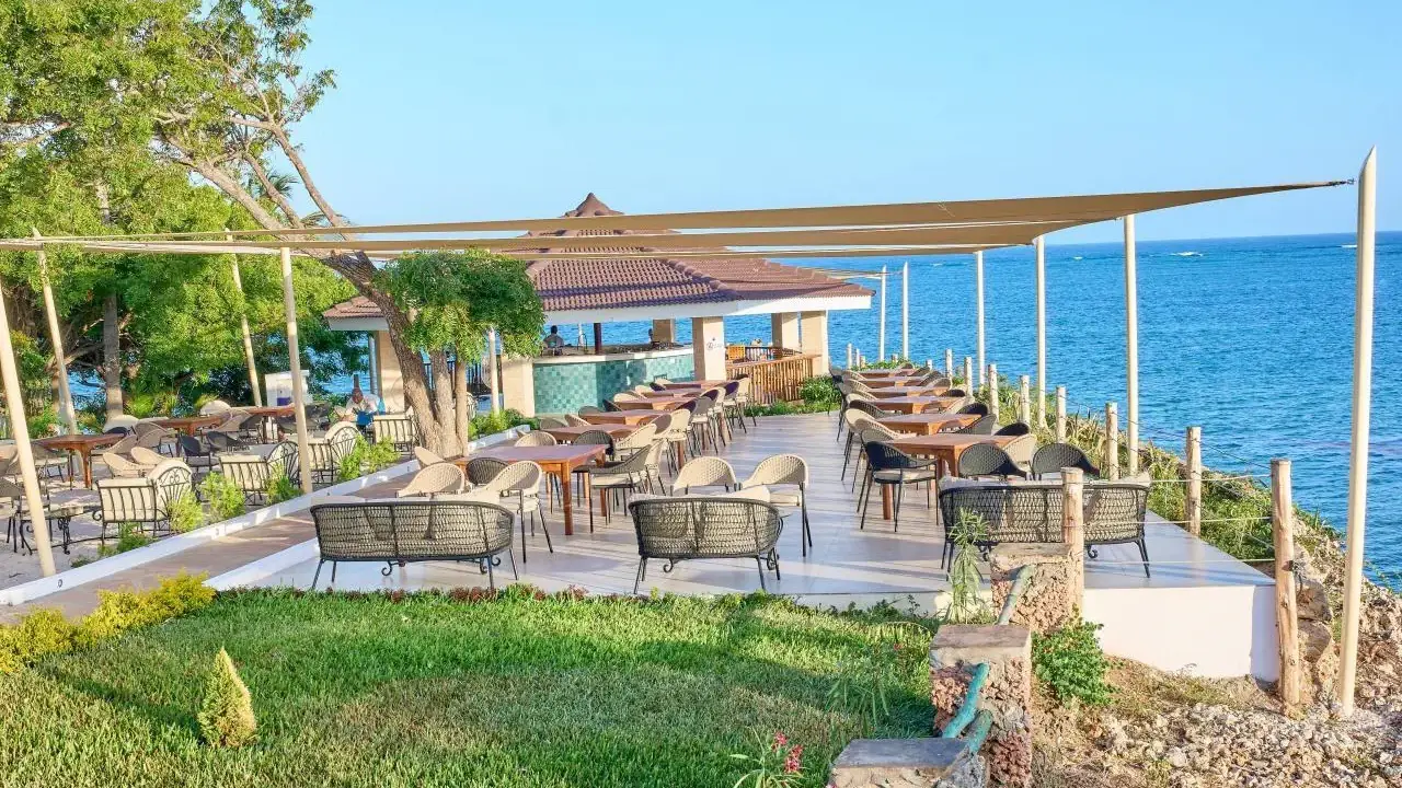Prideinn Flamingo Beach Resort & Spa