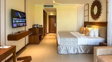 PrideInn Paradise Beach Resort 