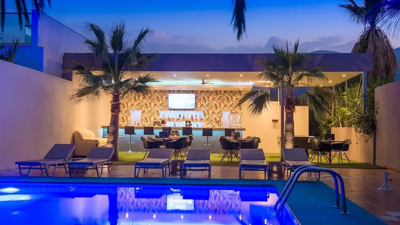 Primavera Beach Hotel