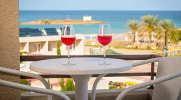 Primavera Beach Hotel