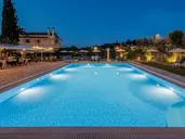 Primavera Hotel