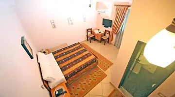 Primavera Hotel