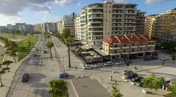 Primavera Hotel