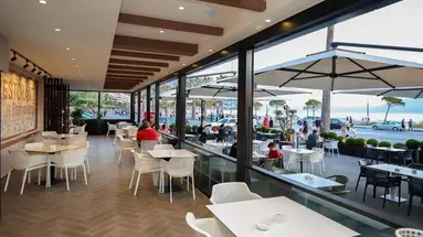 Primavera Hotel
