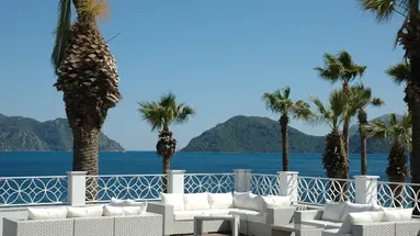 PRIME BEACH HOTEL