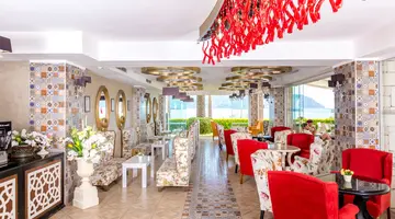 PRIME BEACH HOTEL