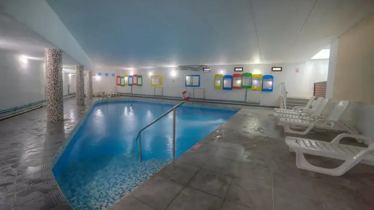 Primera Hotel