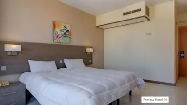 Primera Hotel