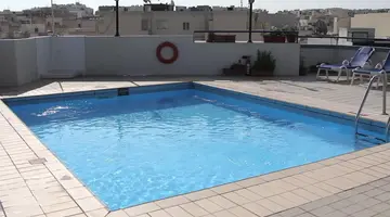 Primera Hotel