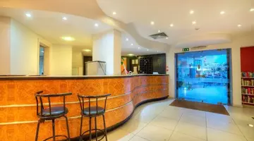 Primera Hotel