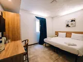 Primera Hotel