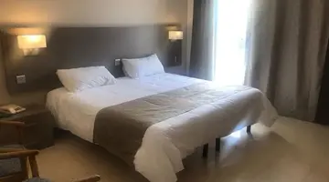Primera Hotel