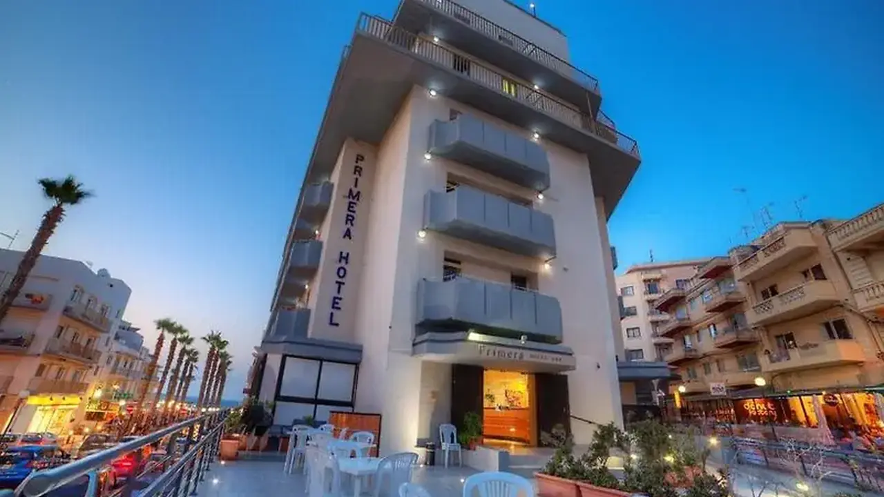 Primera Hotel