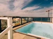 Primera Hotel