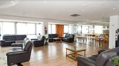 Primera Hotel