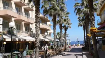 Primera Hotel