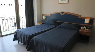 Primera Hotel