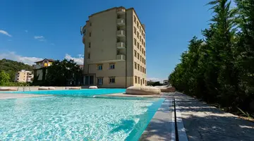 Prince Hotel