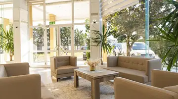 Prince Hotel