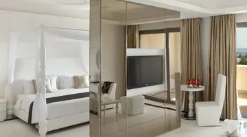 PRINCESS ANDRIANA RESORT & SPA