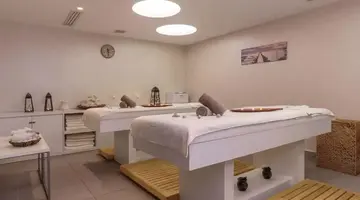 PRINCESS ANDRIANA RESORT & SPA