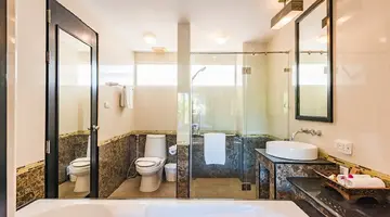 PRINCESS KAMALA BEACHFRONT HOTEL