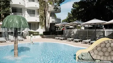 PRINSOTEL LA PINEDA