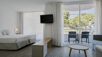 PRINSOTEL LA PINEDA