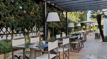 PRINSOTEL MAL PAS (ADULTS ONLY 16+)
