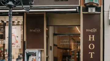 Promenade City Hotel