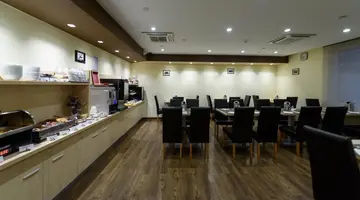 Promenade Hotel by Mellow Mood Hotels