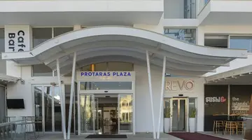 Protaras Plaza Hotel