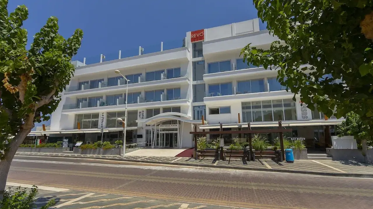 Protaras Plaza Hotel