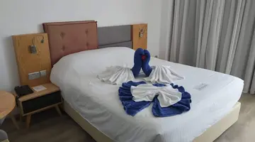 PROTARAS PLAZA HOTEL