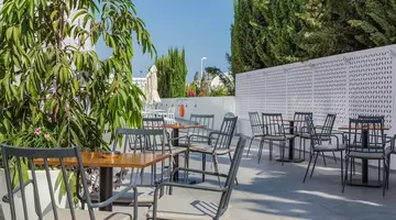 Protaras Plaza Hotel