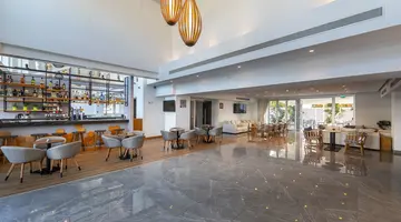 Protaras Plaza Hotel